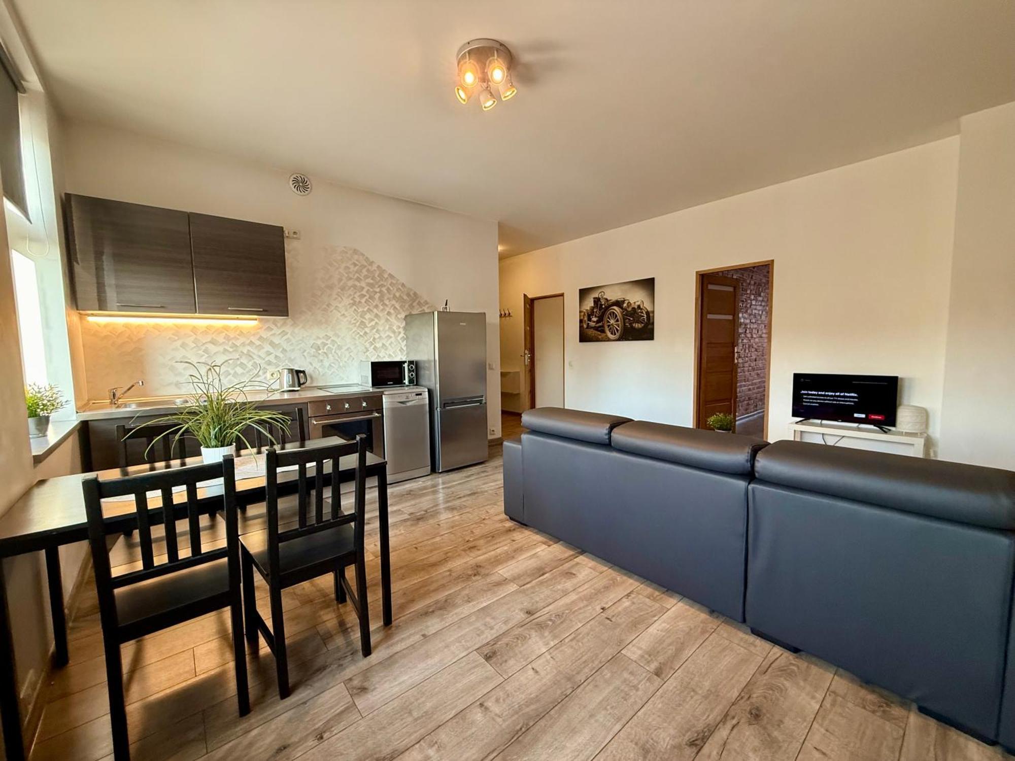 Mint Apart Katoviçe Dış mekan fotoğraf